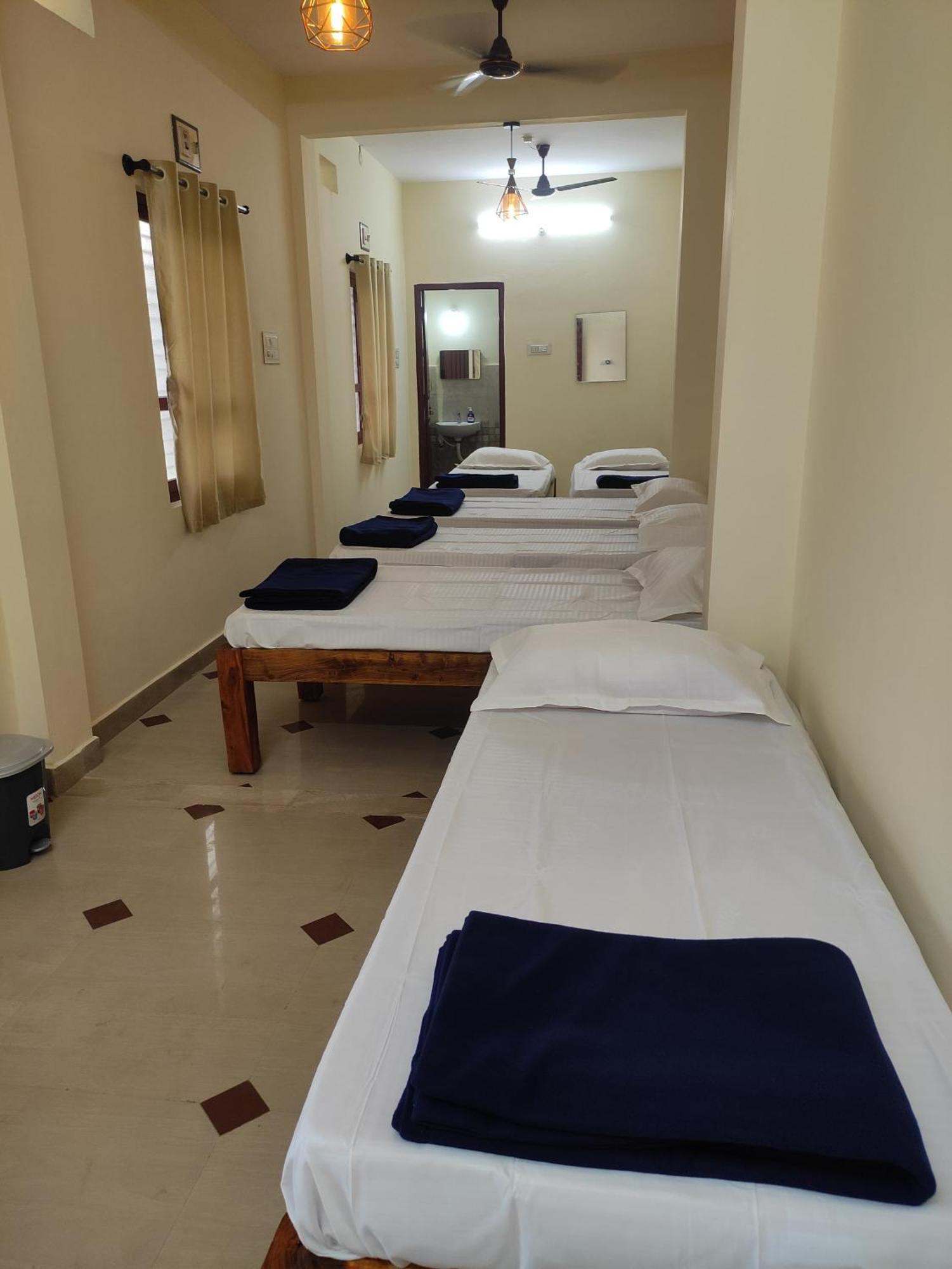 Nest Inn Service Rooms Chikmagalūr Exterior foto
